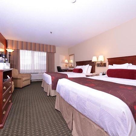 Best Western Plus Rama Inn Redmond Room photo